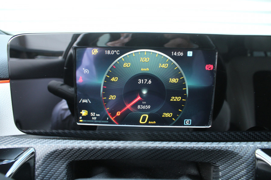 Mercedes-Benz A-Klasse 160 109pk Advantage Widescreen Leder Clima Cruise Navi Camera LMV Mercedes-Benz A-Klasse 160 109pk Advantage Widescreen Leder Clima Cruise Navi Camera LMV