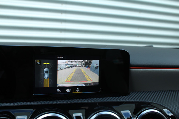 Mercedes-Benz A-Klasse 160 109pk Advantage Widescreen Leder Clima Cruise Navi Camera LMV Mercedes-Benz A-Klasse 160 109pk Advantage Widescreen Leder Clima Cruise Navi Camera LMV