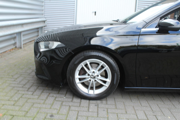 Mercedes-Benz A-Klasse 160 109pk Advantage Widescreen Leder Clima Cruise Navi Camera LMV Mercedes-Benz A-Klasse 160 109pk Advantage Widescreen Leder Clima Cruise Navi Camera LMV