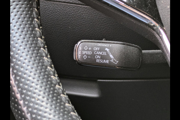 Škoda Superb 1.4 TSI iV Sportline Plug-in|Memory|Matrix-LED|Alcantara|Keyless-Entry/Go|Adaptive-Cruise|Stoel/Stuurverw.|Blindspot Škoda Superb 1.4 TSI iV Sportline Plug-in|Memory|Matrix-LED|Alcantara|Keyless-Entry/Go|Adaptive-Cruise|Stoel/Stuurverw.|Blindspot