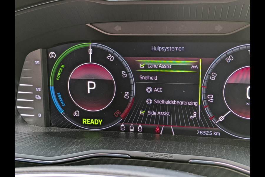 Škoda Superb 1.4 TSI iV Sportline Plug-in|Memory|Matrix-LED|Alcantara|Keyless-Entry/Go|Adaptive-Cruise|Stoel/Stuurverw.|Blindspot Škoda Superb 1.4 TSI iV Sportline Plug-in|Memory|Matrix-LED|Alcantara|Keyless-Entry/Go|Adaptive-Cruise|Stoel/Stuurverw.|Blindspot
