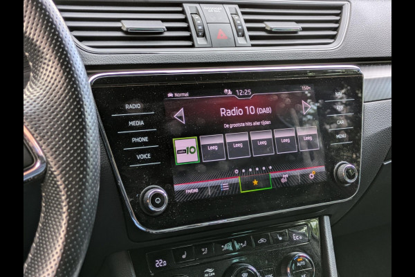 Škoda Superb 1.4 TSI iV Sportline Plug-in|Memory|Matrix-LED|Alcantara|Keyless-Entry/Go|Adaptive-Cruise|Stoel/Stuurverw.|Blindspot Škoda Superb 1.4 TSI iV Sportline Plug-in|Memory|Matrix-LED|Alcantara|Keyless-Entry/Go|Adaptive-Cruise|Stoel/Stuurverw.|Blindspot