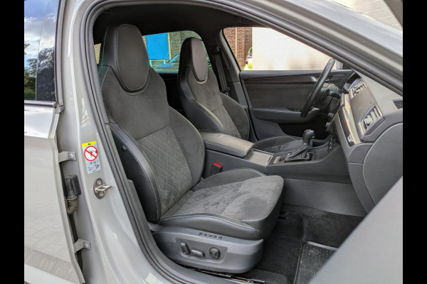 Škoda Superb 1.4 TSI iV Sportline Plug-in|Memory|Matrix-LED|Alcantara|Keyless-Entry/Go|Adaptive-Cruise|Stoel/Stuurverw.|Blindspot Škoda Superb 1.4 TSI iV Sportline Plug-in|Memory|Matrix-LED|Alcantara|Keyless-Entry/Go|Adaptive-Cruise|Stoel/Stuurverw.|Blindspot
