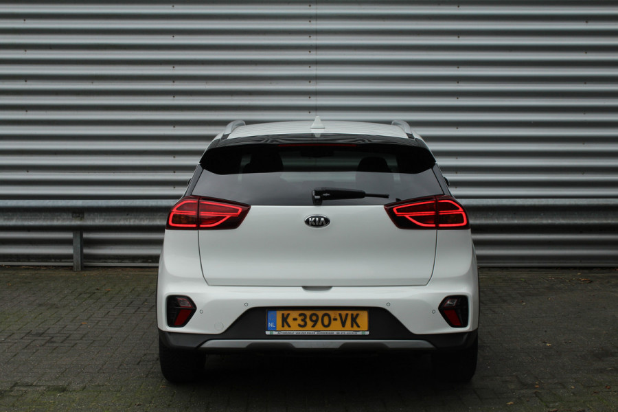 Kia Niro 1.6 GDi Hybrid 141pk DynamicPlusLine DCT6 NL-Auto NAP Clima Cruise Navi Camera Carplay 16"LMV Leder Afn. Trekhaak 1300kg