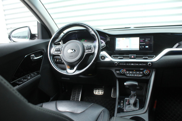Kia Niro 1.6 GDi Hybrid 141pk DynamicPlusLine DCT6 NL-Auto NAP Clima Cruise Navi Camera Carplay 16"LMV Leder Afn. Trekhaak 1300kg