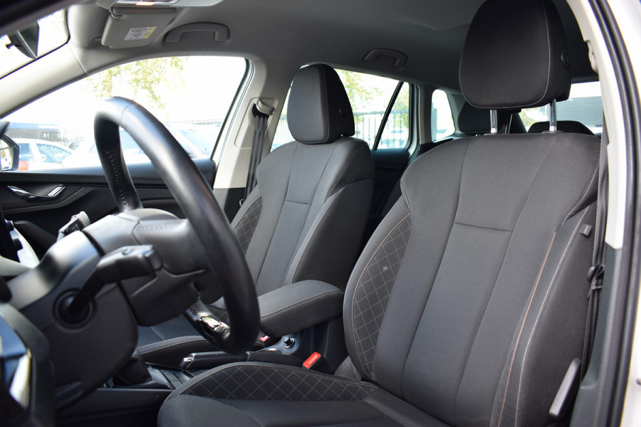 Škoda Kamiq 1.0 TSI Ambition | Automaat | Trekhaak | Apple CarPlay | Airco Škoda Kamiq 1.0 TSI Ambition | Automaat | Trekhaak | Apple CarPlay | Airco