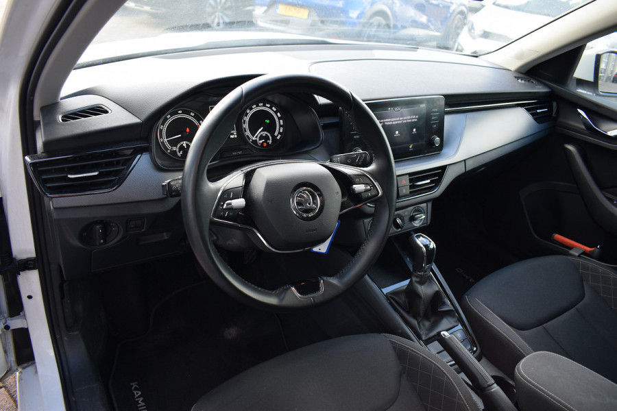 Škoda Kamiq 1.0 TSI Ambition | Automaat | Trekhaak | Apple CarPlay | Airco Škoda Kamiq 1.0 TSI Ambition | Automaat | Trekhaak | Apple CarPlay | Airco