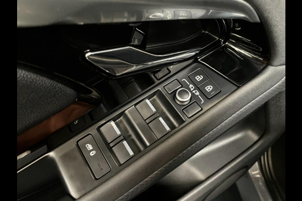 Land Rover Range Rover Evoque 1.5 P300e AWD R-Dynamic S