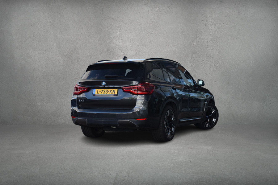 BMW iX3 High Executive 80 kWh | Trekhaak | Pano | H/K | Leer | HUD | Stoelverw. BMW iX3 High Executive 80 kWh | Trekhaak | Pano | H/K | Leer | HUD | Stoelverw.