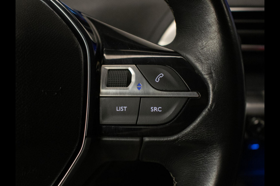 Peugeot 5008 1.2 PureTech Blue Lease Premium Sport (APPLE CARPLAY,NAVI, 360 VIEW,CAMERA,PDC,LED,TREKHAAK,SPORTSTOELEN,LM VELGEN)