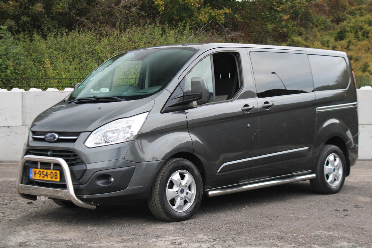 Ford Transit Custom 270 2.0 TDCI L1H1 Limited DC Ford Transit Custom 270 2.0 TDCI L1H1 Limited DC