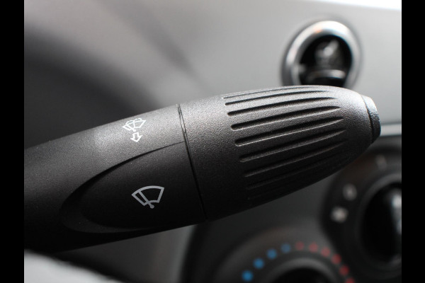 Fiat 500C 1.0 Hybrid Star Airco Cruise control Navigatie Parkeersensor achter Radio Apple Carplay/ Android Auto