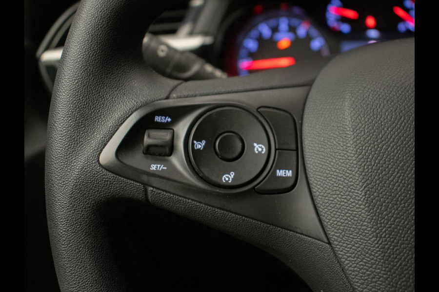 Opel Corsa 1.2 Edition Sport (APPLE CARPLAY,NAVI,LANE ASSIST,PDC,LED,CRUISE,ELEKTRISCH PAKKET,SPORTSTOELEN,NETTE STAAT)