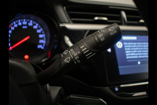 Opel Corsa 1.2 Edition Sport (APPLE CARPLAY,NAVI,LANE ASSIST,PDC,LED,CRUISE,ELEKTRISCH PAKKET,SPORTSTOELEN,NETTE STAAT)