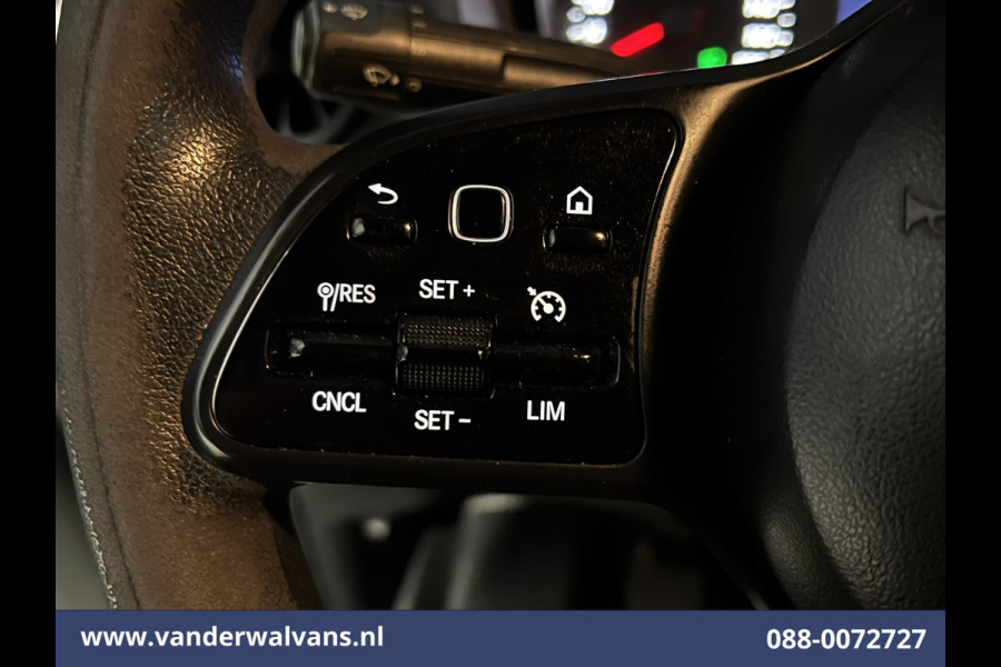 Mercedes-Benz Sprinter 316 CDI 163pk 3500kg Trekhaak L2H2 Euro6 Airco | Camera | Apple Carplay Cruisecontrol, Android Auto, Parkeersensoren Mercedes-Benz Sprinter 316 CDI 163pk 3500kg Trekhaak L2H2 Euro6 Airco | Camera | Apple Carplay Cruisecontrol, Android Auto, Parkeersensoren