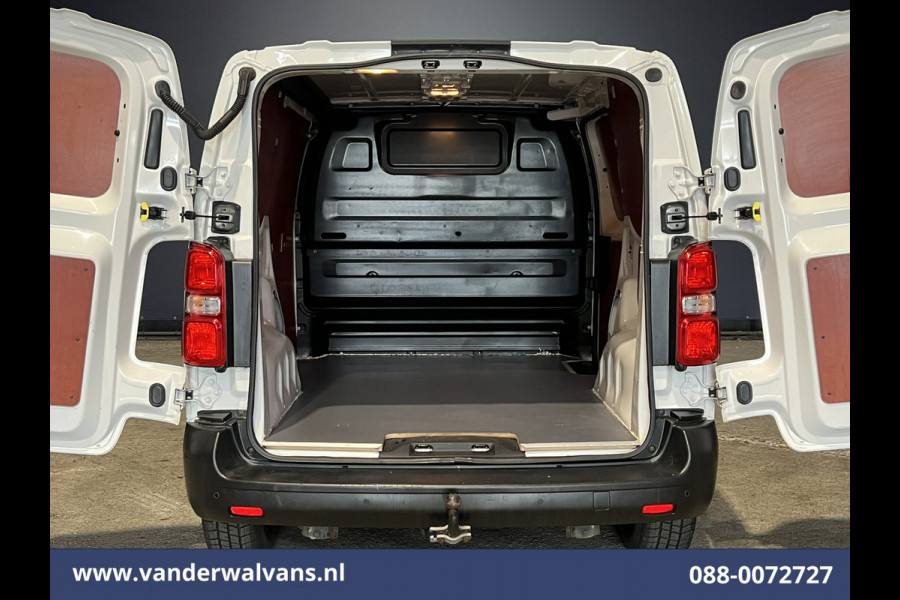 Mercedes-Benz Sprinter 316 CDI 163pk 3500kg Trekhaak L2H2 Euro6 Airco | Camera | Apple Carplay Cruisecontrol, Android Auto, Parkeersensoren Mercedes-Benz Sprinter 316 CDI 163pk 3500kg Trekhaak L2H2 Euro6 Airco | Camera | Apple Carplay Cruisecontrol, Android Auto, Parkeersensoren