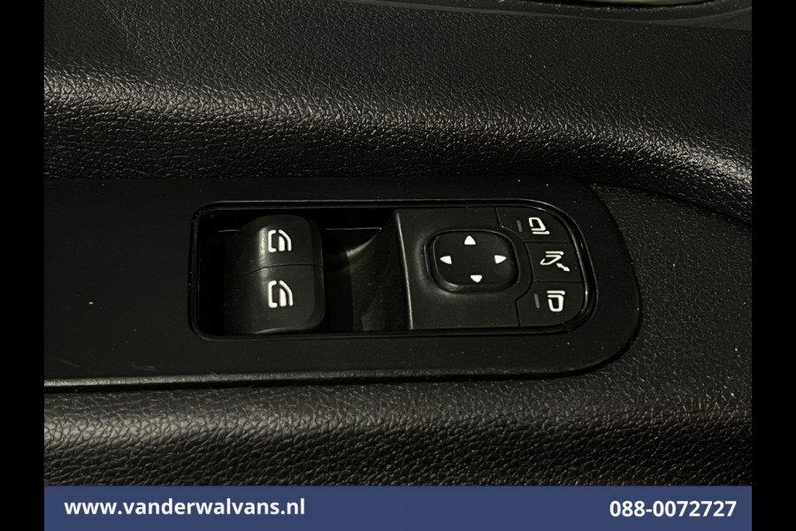 Mercedes-Benz Sprinter 316 CDI 163pk 3500kg Trekhaak L2H2 Euro6 Airco | Camera | Apple Carplay Cruisecontrol, Android Auto, Parkeersensoren Mercedes-Benz Sprinter 316 CDI 163pk 3500kg Trekhaak L2H2 Euro6 Airco | Camera | Apple Carplay Cruisecontrol, Android Auto, Parkeersensoren