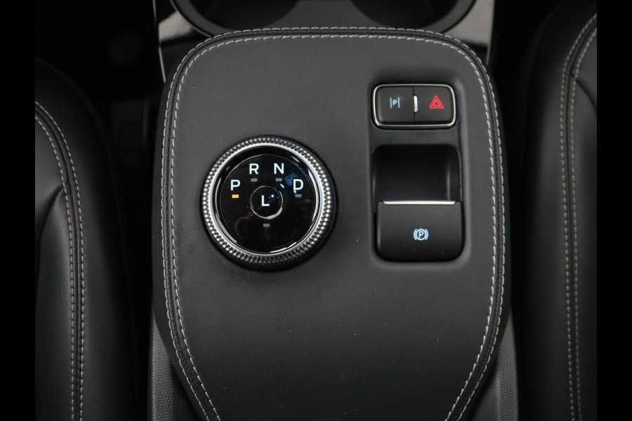 Ford Mustang Mach-E Extended RWD 98 kWh | Leder | Stoelverwarming | Adaptive cruise | Camera | Carplay | Keyless | Stuurverwarming