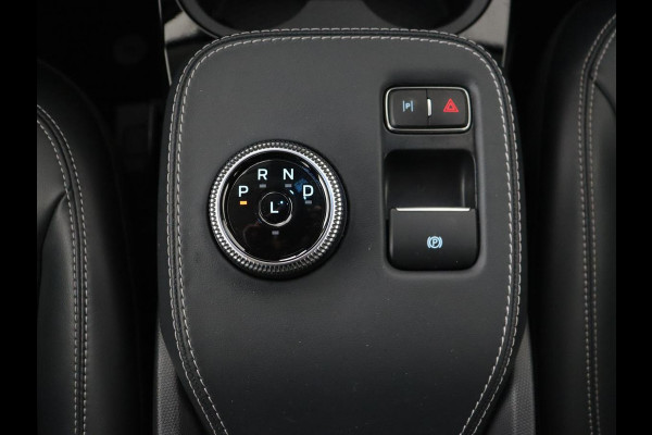 Ford Mustang Mach-E Extended RWD 98 kWh | Leder | Stoelverwarming | Adaptive cruise | Camera | Carplay | Keyless | Stuurverwarming