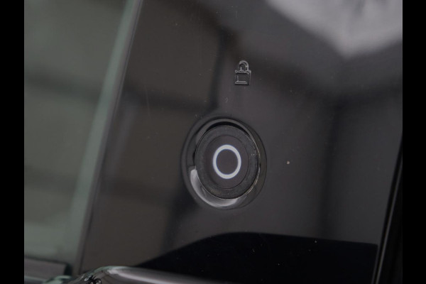 Ford Mustang Mach-E Extended RWD 98 kWh | Leder | Stoelverwarming | Adaptive cruise | Camera | Carplay | Keyless | Stuurverwarming