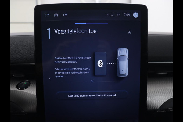 Ford Mustang Mach-E Extended RWD 98 kWh | Leder | Stoelverwarming | Adaptive cruise | Camera | Carplay | Keyless | Stuurverwarming