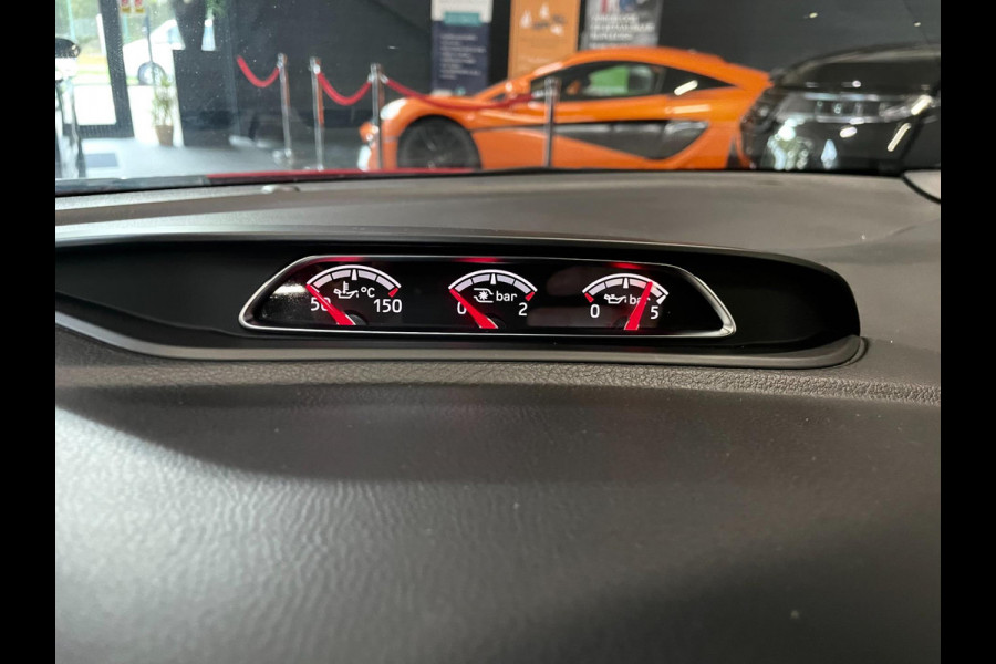 Ford FOCUS Wagon 2.0 ST-2 250 PK NAVI CLIMA RECARO CARPLAY Ford FOCUS Wagon 2.0 ST-2 250 PK NAVI CLIMA RECARO CARPLAY