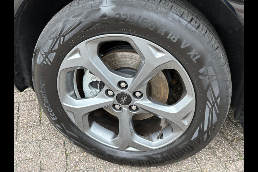Ford Kuga 2.5 PHEV ST-Line 243pk | Wegklapbare trekhaak | Winter Pack | Ford Kuga 2.5 PHEV ST-Line 243pk | Wegklapbare trekhaak | Winter Pack |