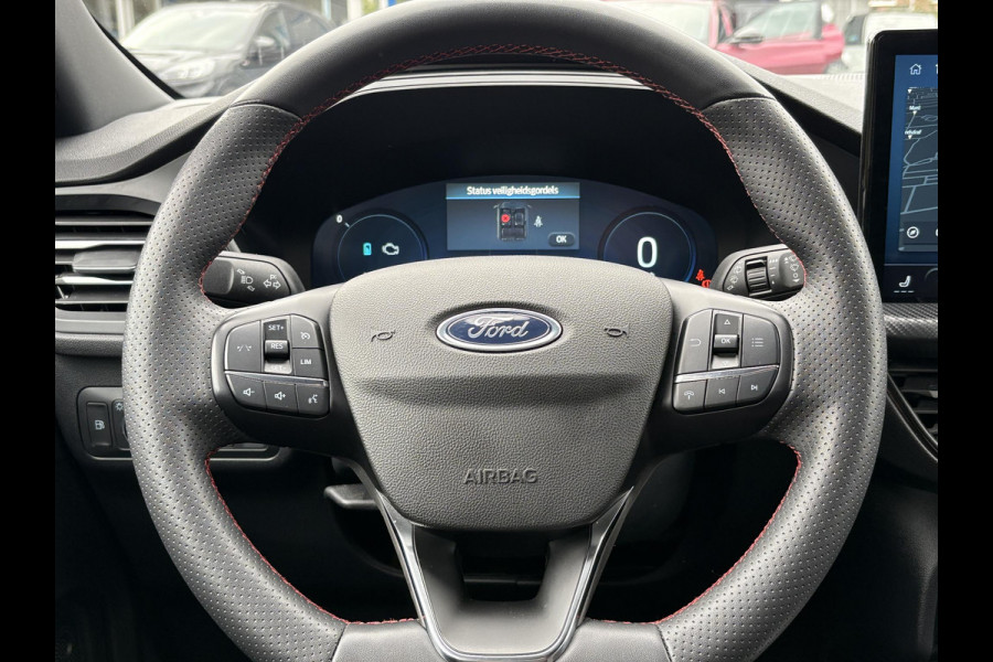 Ford Kuga 2.5 PHEV ST-Line 243pk | Wegklapbare trekhaak | Winter Pack | Ford Kuga 2.5 PHEV ST-Line 243pk | Wegklapbare trekhaak | Winter Pack |