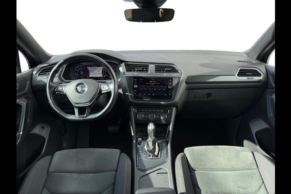 Volkswagen Tiguan Allspace 1.4 TSI | 7p. | R-Line | Pano | NL