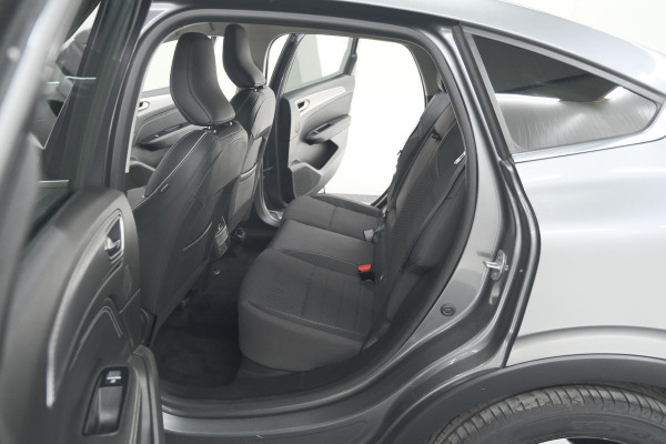 Renault Arkana 1.6 E-Tech Hybrid 145 Intens | Camera | Dodehoekdetectie | Adaptieve Cruise Control