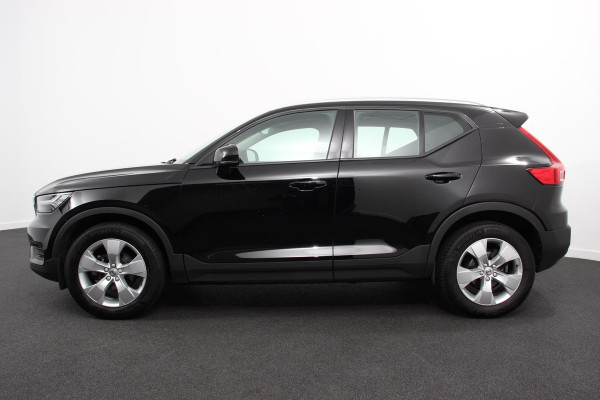 Volvo XC40 1.5 T3 163 pk Automaat Momentum | Navigatie | Apple Carplay / Android Auto | Parkeersensor achter | Adaptive Cruise Control | Virtual Cockpit | Stoelverwarming | LED kop- en mistlampen | Sensus Connect met High Performance Sound | Inductielader | Lane Assist Volvo XC40 1.5 T3 163 pk Automaat Momentum | Navigatie | Apple Carplay / Android Auto | Parkeersensor achter | Adaptive Cruise Control | Virtual Cockpit | Stoelverwarming | LED kop- en mistlampen | Sensus Connect met High Performance Sound | Inductielader | Lane Assist