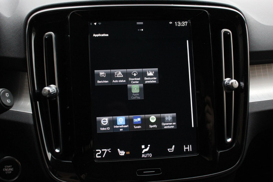 Volvo XC40 1.5 T3 163 pk Automaat Momentum | Navigatie | Apple Carplay / Android Auto | Parkeersensor achter | Adaptive Cruise Control | Virtual Cockpit | Stoelverwarming | LED kop- en mistlampen | Sensus Connect met High Performance Sound | Inductielader | Lane Assist Volvo XC40 1.5 T3 163 pk Automaat Momentum | Navigatie | Apple Carplay / Android Auto | Parkeersensor achter | Adaptive Cruise Control | Virtual Cockpit | Stoelverwarming | LED kop- en mistlampen | Sensus Connect met High Performance Sound | Inductielader | Lane Assist