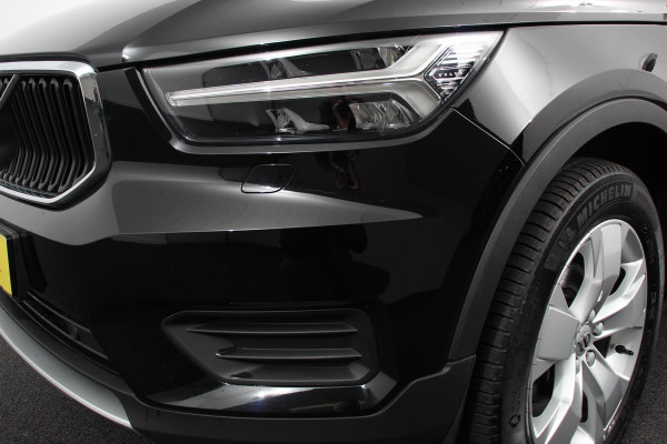 Volvo XC40 1.5 T3 163 pk Automaat Momentum | Navigatie | Apple Carplay / Android Auto | Parkeersensor achter | Adaptive Cruise Control | Virtual Cockpit | Stoelverwarming | LED kop- en mistlampen | Sensus Connect met High Performance Sound | Inductielader | Lane Assist Volvo XC40 1.5 T3 163 pk Automaat Momentum | Navigatie | Apple Carplay / Android Auto | Parkeersensor achter | Adaptive Cruise Control | Virtual Cockpit | Stoelverwarming | LED kop- en mistlampen | Sensus Connect met High Performance Sound | Inductielader | Lane Assist