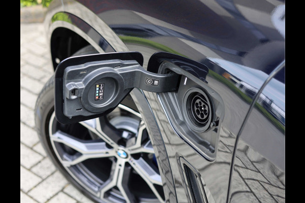 BMW X5 45e xDrive High Executive | Pano - Trekhaak - Dealer odh.