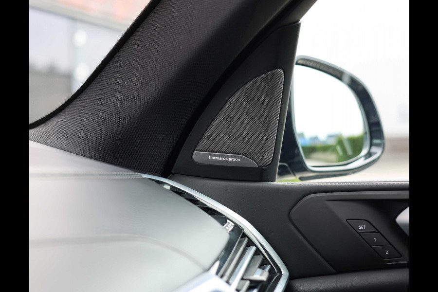 BMW X5 45e xDrive High Executive | Pano - Trekhaak - Dealer odh.