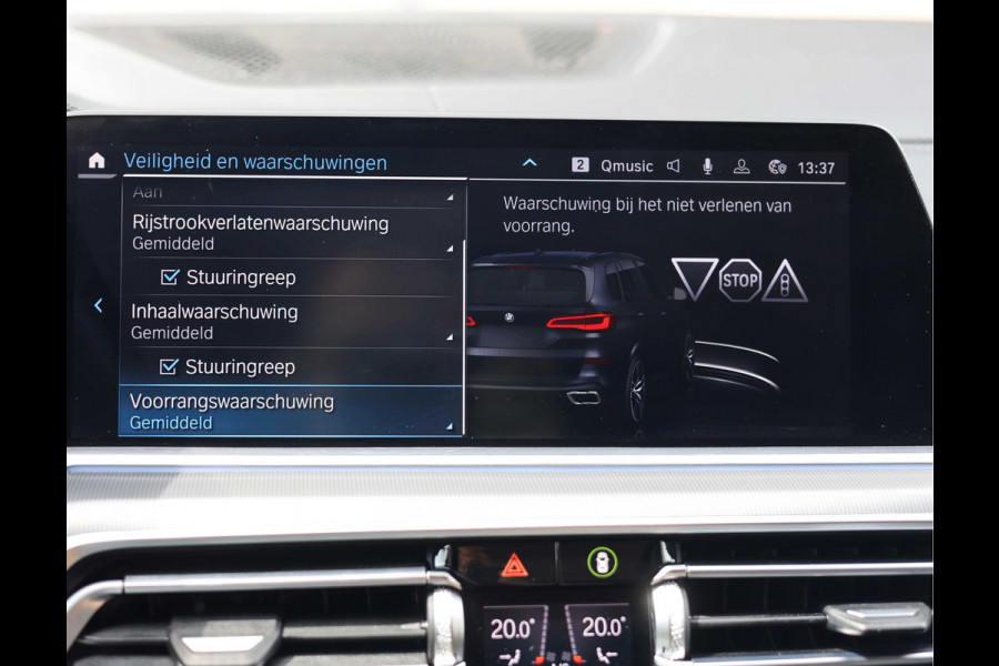 BMW X5 45e xDrive High Executive | Pano - Trekhaak - Dealer odh.