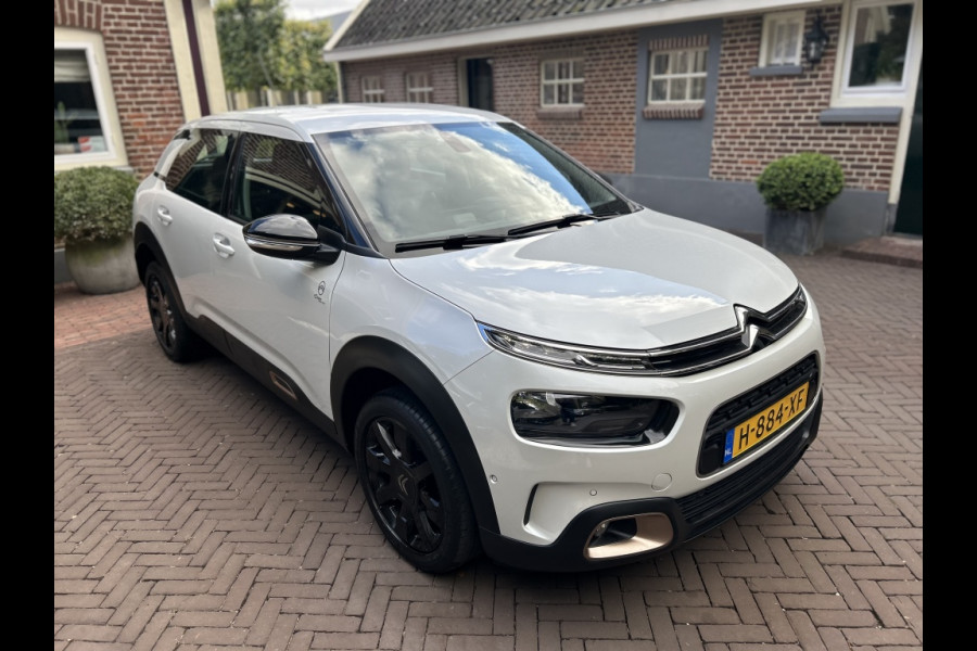 Citroën C4 Cactus 1.2 110pk Origins Navi, Carplay, LMV, 1e Eigenaar Citroën C4 Cactus 1.2 110pk Origins Navi, Carplay, LMV, 1e Eigenaar