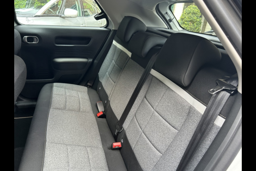 Citroën C4 Cactus 1.2 110pk Origins Navi, Carplay, LMV, 1e Eigenaar Citroën C4 Cactus 1.2 110pk Origins Navi, Carplay, LMV, 1e Eigenaar