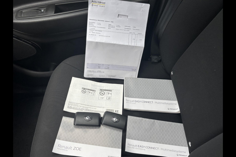 Renault ZOE R110 Life 52 kWh KOOP ACCU ! | RIJKLAARPRIJS INCL. 12MND BOVAG