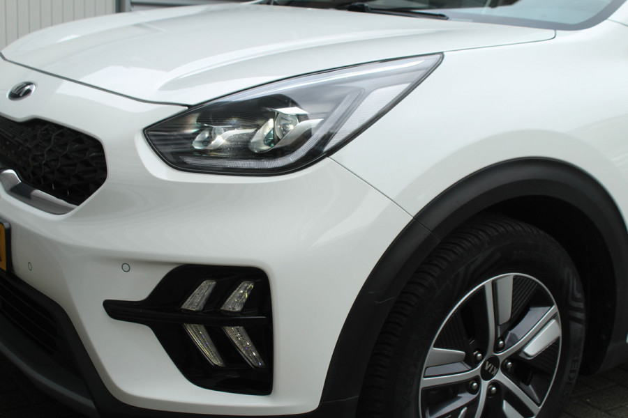 Kia Niro 1.6 GDi Hybrid 141pk DynamicPlusLine DCT6 NL-Auto NAP Clima Cruise Navi Camera Carplay 16"LMV Leder Afn. Trekhaak 1300kg