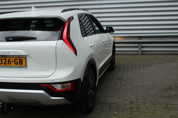 Kia Niro 1.6 GDi Hybrid 141pk DynamicLine DCT6 NL-Auto NAP Clima Cruise Navi Camera Carplay Dig. Cockpit 16"LMV Trekhaak 1300kg
