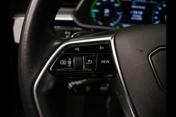 Audi e-tron E-tron 50 quattro Launch edition 71 kWh Sport (APPLE CARPLAY,LED,PDC,SPORTSTOELEN,DIGITALE COCKPIT,NETTESTAAT) Audi e-tron E-tron 50 quattro Launch edition 71 kWh Sport (APPLE CARPLAY,LED,PDC,SPORTSTOELEN,DIGITALE COCKPIT,NETTESTAAT)