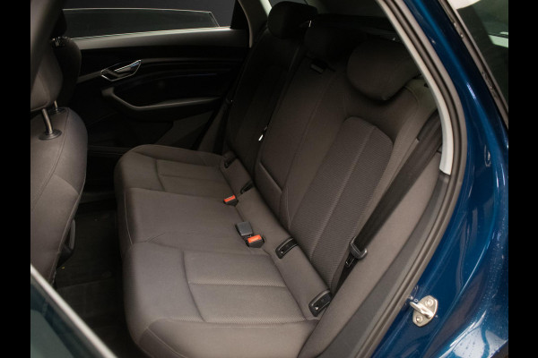 Audi e-tron E-tron 50 quattro Launch edition 71 kWh Sport (APPLE CARPLAY,LED,PDC,SPORTSTOELEN,DIGITALE COCKPIT,NETTESTAAT) Audi e-tron E-tron 50 quattro Launch edition 71 kWh Sport (APPLE CARPLAY,LED,PDC,SPORTSTOELEN,DIGITALE COCKPIT,NETTESTAAT)