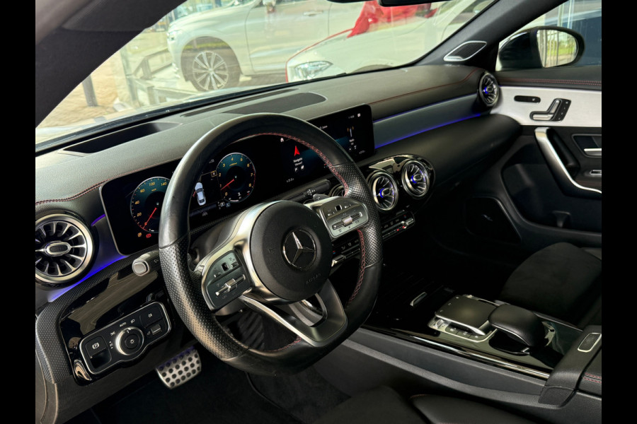 Mercedes-Benz CLA-Klasse 250 4MATIC Premium Plus Pano|Burmester|Memory|HuD|Sfeer Mercedes-Benz CLA-Klasse 250 4MATIC Premium Plus Pano|Burmester|Memory|HuD|Sfeer