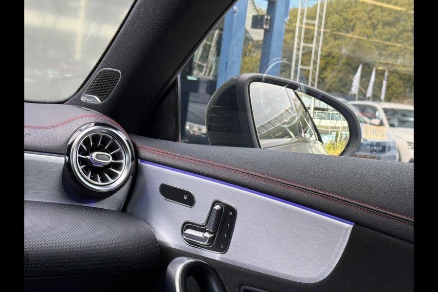 Mercedes-Benz CLA-Klasse 250 4MATIC Premium Plus Pano|Burmester|Memory|HuD|Sfeer Mercedes-Benz CLA-Klasse 250 4MATIC Premium Plus Pano|Burmester|Memory|HuD|Sfeer