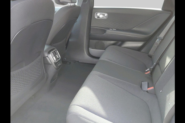 Hyundai IONIQ 6 Connect 77.4 kWh VAN €56.290 VOOR €46.290 Hyundai IONIQ 6 Connect 77.4 kWh VAN €56.290 VOOR €46.290