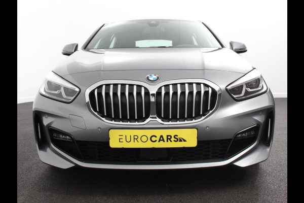 BMW 1-serie 118i M-Sport Climate Control Cruise control Stoelverwarming LED Parkeersensoren Apple carplay / Andriod auto Navigatie