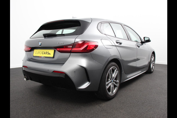 BMW 1-serie 118i M-Sport Climate Control Cruise control Stoelverwarming LED Parkeersensoren Apple carplay / Andriod auto Navigatie