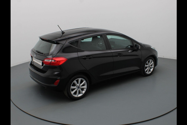 Ford Fiesta 85pk Trend Cruise | Climate | Carplay | Navi | Parkeersens. achter Ford Fiesta 85pk Trend Cruise | Climate | Carplay | Navi | Parkeersens. achter