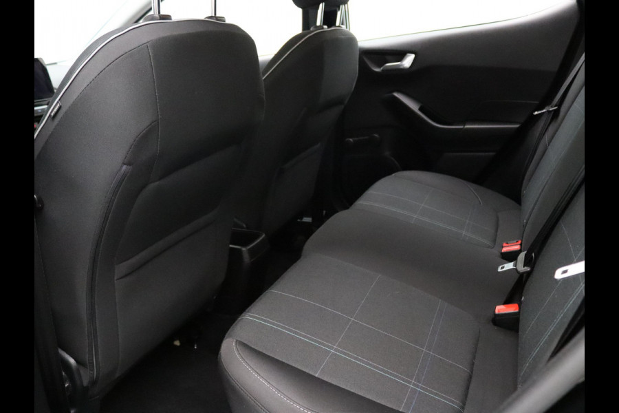 Ford Fiesta 85pk Trend Cruise | Climate | Carplay | Navi | Parkeersens. achter Ford Fiesta 85pk Trend Cruise | Climate | Carplay | Navi | Parkeersens. achter